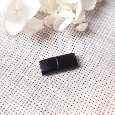 Замок магнитный для шнура 8х4 мм., цвет - матовый черный