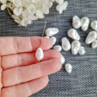 Перлина Грація, Shell pearl, 8x14 мм, біла, 6-12 г, 1 шт. Перлина Грація, Shell pearl, 8x14 мм, біла, 6-12 г, 1 шт.