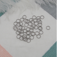 Колечки, нержав. сталь, 8 мм., толщ. 0,8 мм., цвет - платина, 50 шт. Колечки, нержав. сталь, 8 мм., толщ. 0,8 мм., цвет - платина, 50 шт.